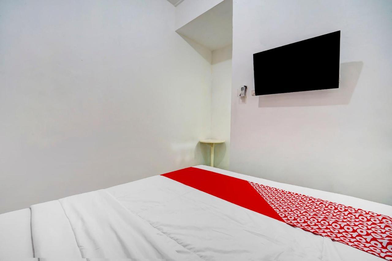 Super Oyo 91173 Guesthouse King Puntodewo Pakualaman Buitenkant foto